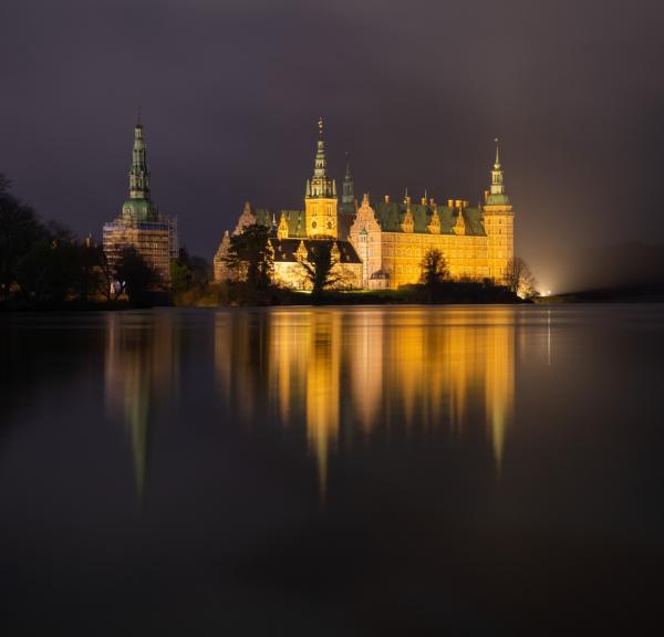 Frederiksborg Slot By Night